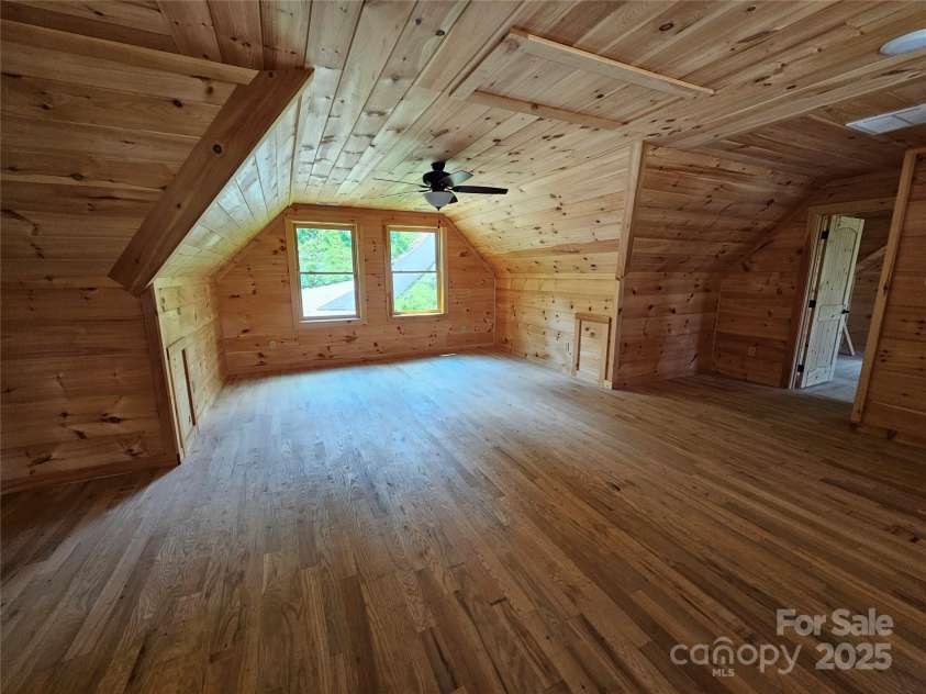 266 Potomac Falls Drive, Black Mountain, NC 28711.  MLS# CAR4293950, YatesRealty ID 2697. 