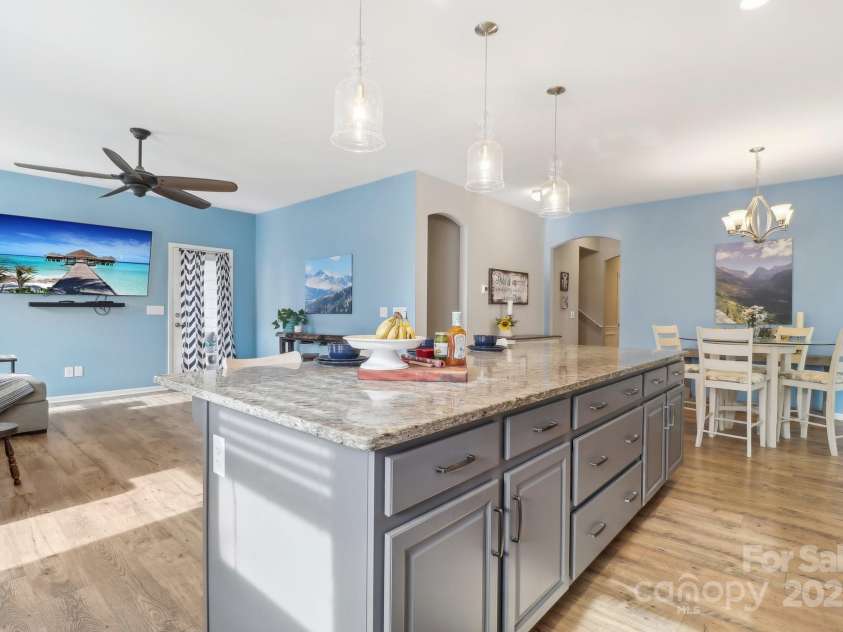 50143 Robins Nest Lane, Lancaster, SC 29720.  MLS# CAR4222228, YatesRealty ID 2697. 