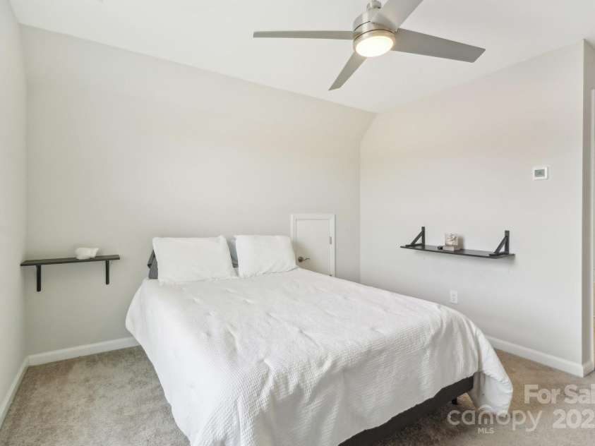 50143 Robins Nest Lane, Lancaster, SC 29720.  MLS# CAR4222228, YatesRealty ID 2697. 