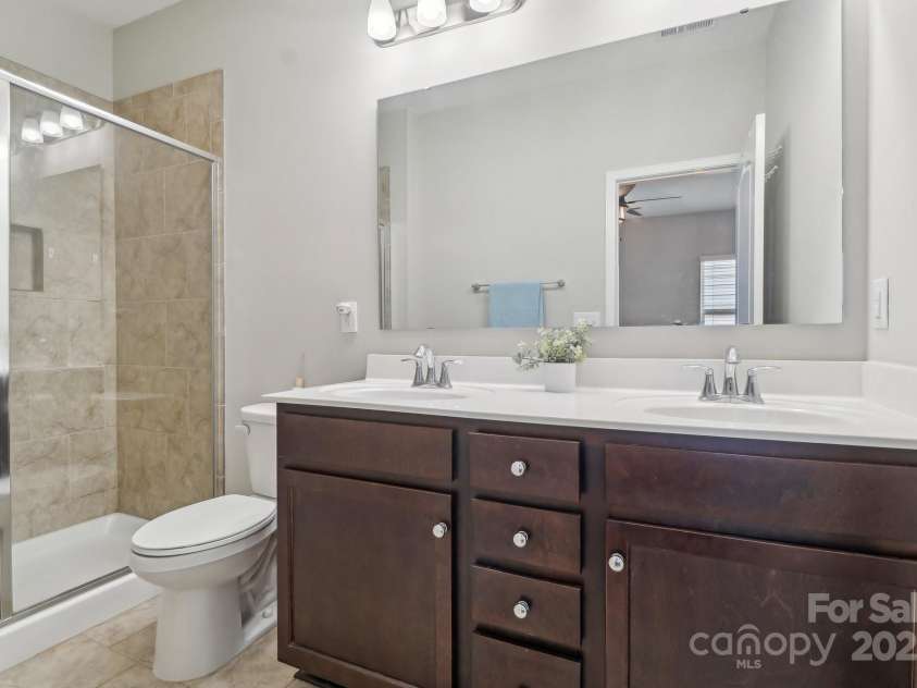 50143 Robins Nest Lane, Lancaster, SC 29720.  MLS# CAR4222228, YatesRealty ID 2697. 