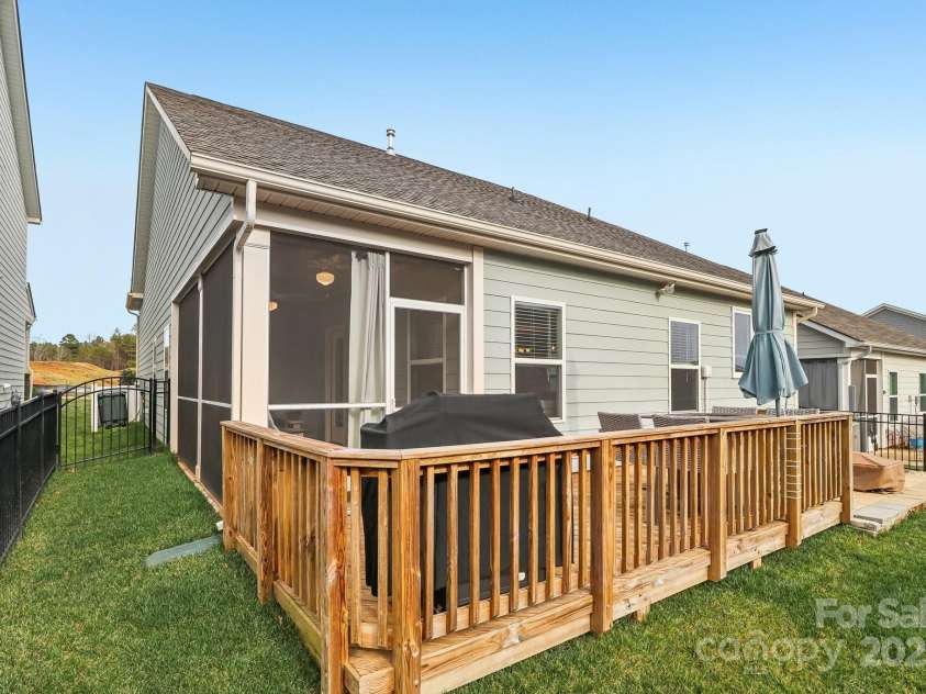 50143 Robins Nest Lane, Lancaster, SC 29720.  MLS# CAR4222228, YatesRealty ID 2697. 