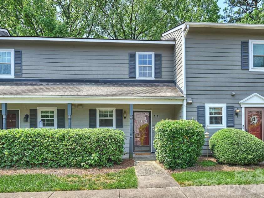 3131 Heathstead Place, Charlotte, NC 28210.  MLS# CAR4384029, YatesRealty ID 26970. 