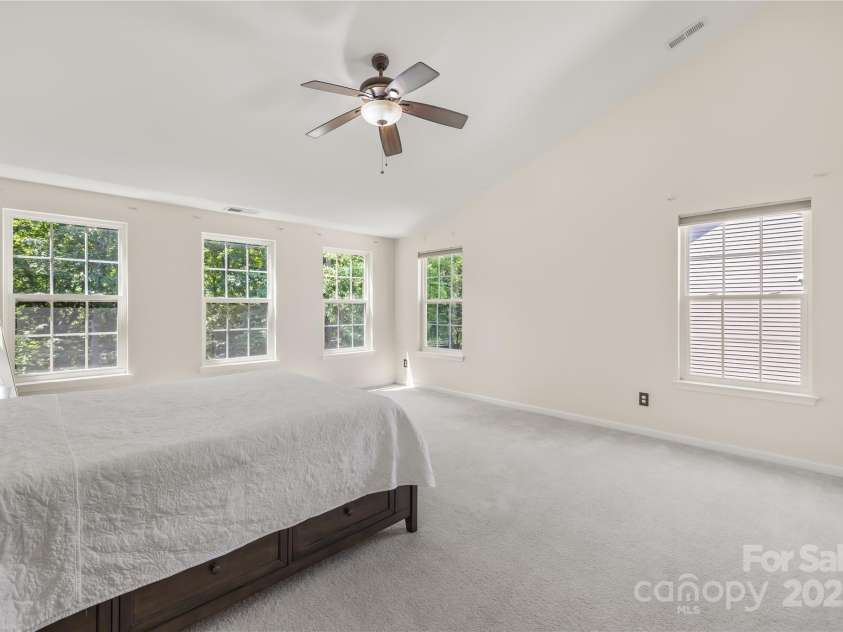 4103 Amber Leigh Way Drive, Charlotte, NC 28269.  MLS# CAR4277812, YatesRealty ID 26970. 