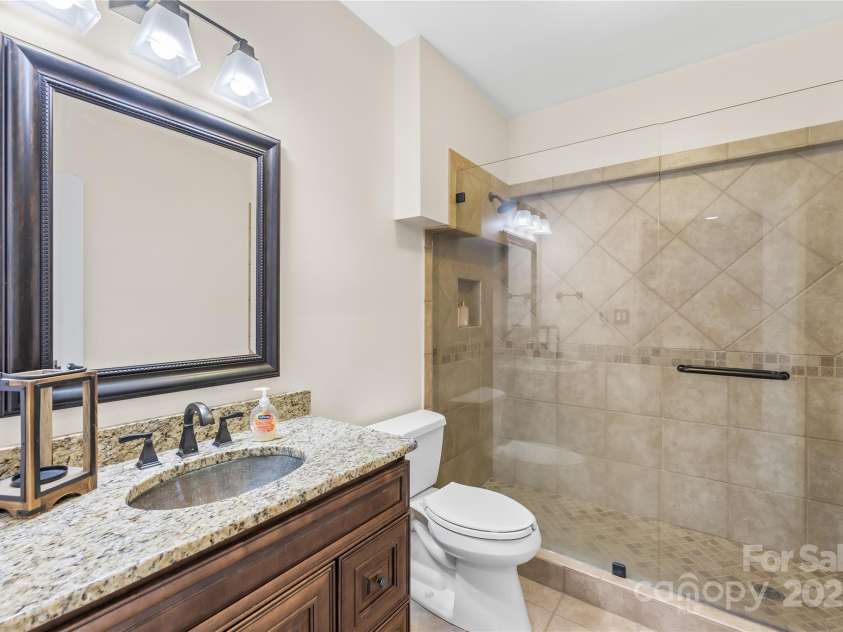 4103 Amber Leigh Way Drive, Charlotte, NC 28269.  MLS# CAR4277812, YatesRealty ID 26970. 