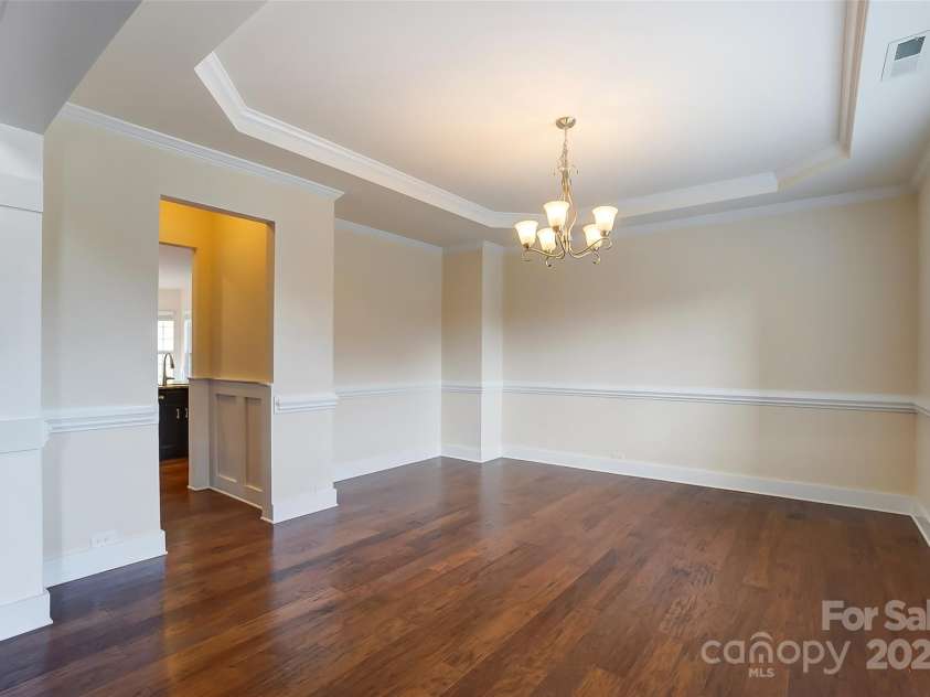 15031 Brannock Hills Drive, Charlotte, NC 28278.  MLS# CAR4282601, YatesRealty ID 26971. 