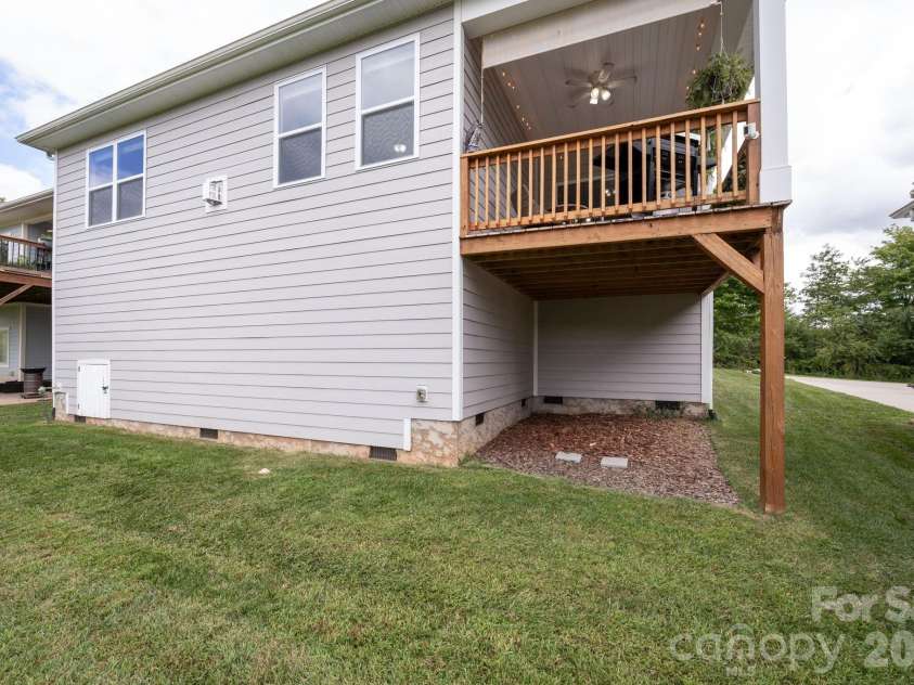 45 Dreambird Drive, Leicester, NC 28748.  MLS# CAR4387776, YatesRealty ID 26971. Exterior 
