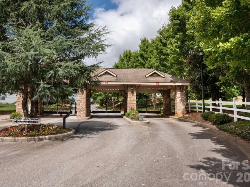 45 Dreambird Drive, Leicester, NC 28748.  MLS# CAR4387776, YatesRealty ID 26971. Gated Secured Access