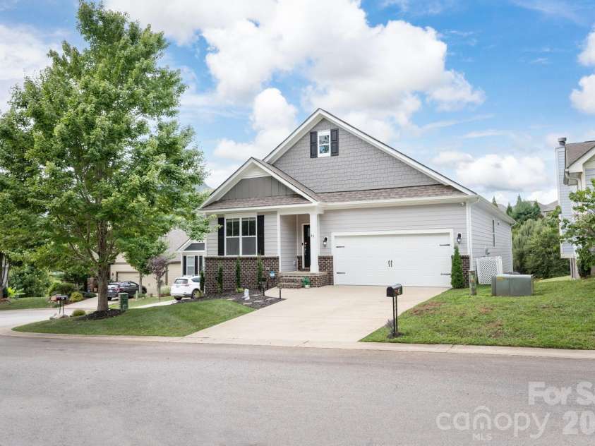 45 Dreambird Drive, Leicester, NC 28748.  MLS# CAR4387776, YatesRealty ID 26971. Welcome Home