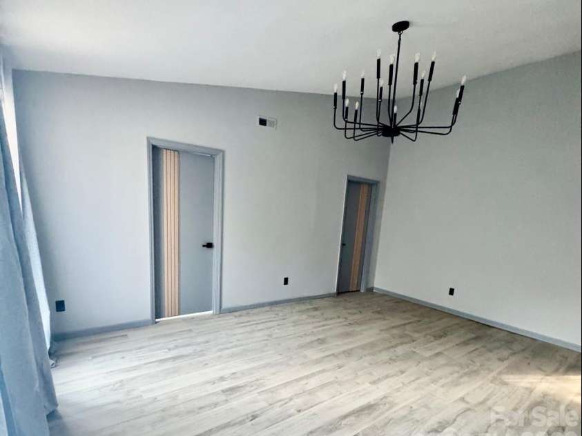 11209 Snapfinger Drive, Charlotte, NC 28277.  MLS# CAR4382199, YatesRealty ID 26973. 