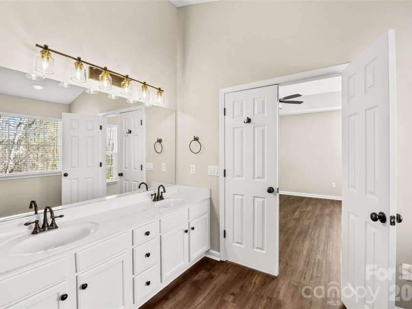 222 Tyndale Court, Waxhaw, NC 28173.  MLS# CAR4350517, YatesRealty ID 26975. 