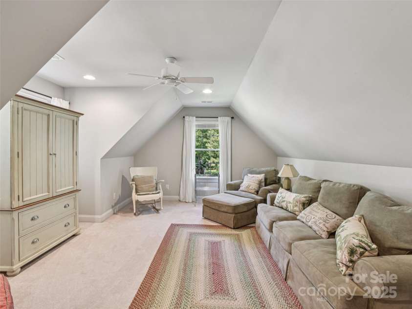 145 Fernbrook Way, Hendersonville, NC 28791.  MLS# CAR4274109, YatesRealty ID 26976. 