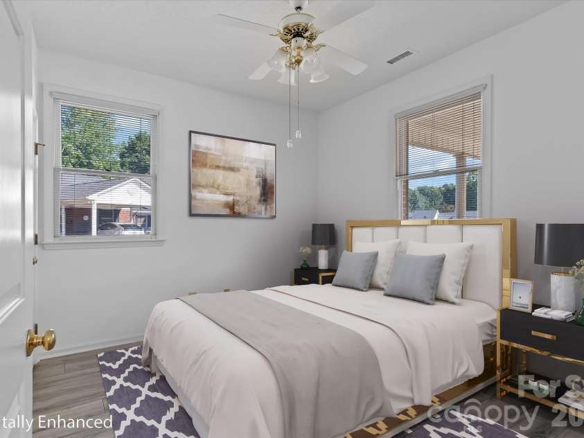 19980 Oak Leaf Circle, Cornelius, NC 28031.  MLS# CAR4383393, YatesRealty ID 26976. Guest Room