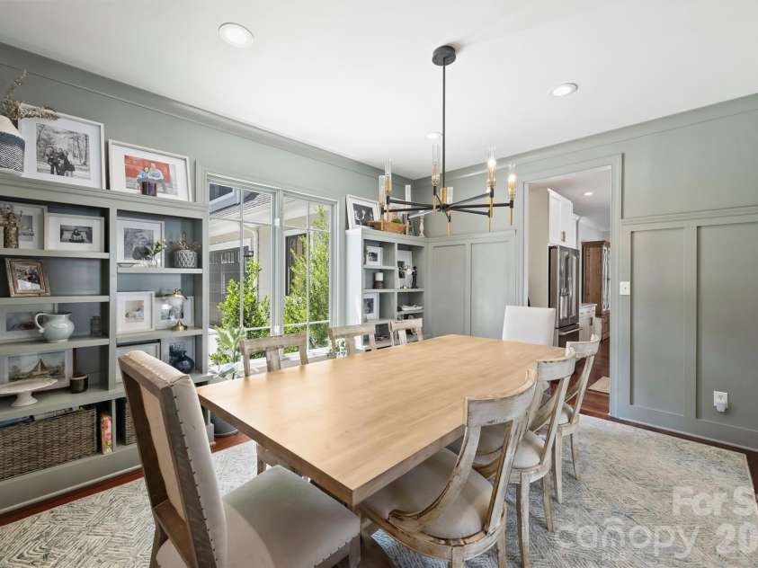 237 Hunter Lane, Charlotte, NC 28211.  MLS# CAR4384992, YatesRealty ID 26977. 