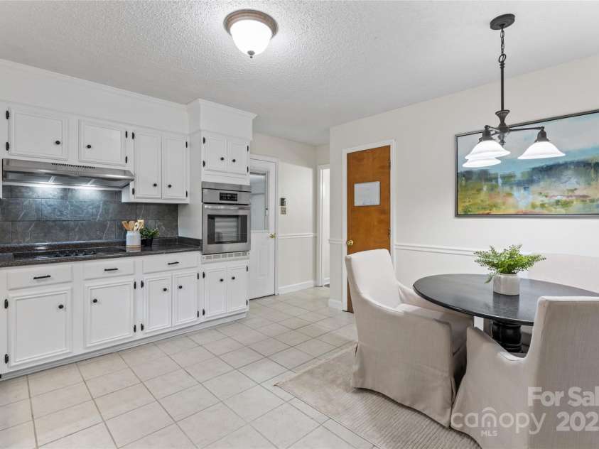 3943 Peggy Lane, Mint Hill, NC 28227.  MLS# CAR4274515, YatesRealty ID 26978. 