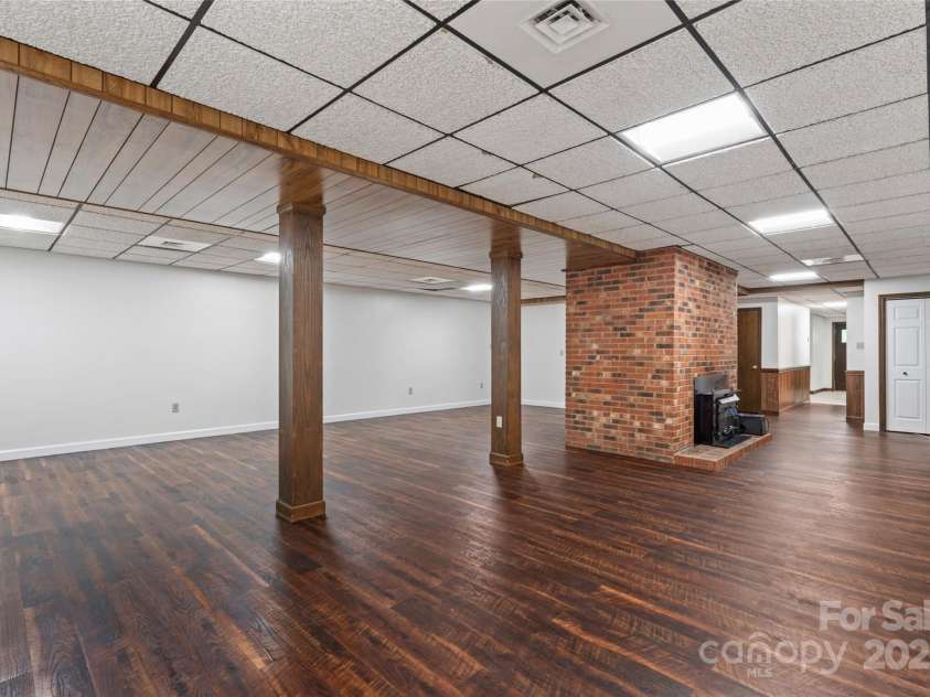 3943 Peggy Lane, Mint Hill, NC 28227.  MLS# CAR4274515, YatesRealty ID 26978. 