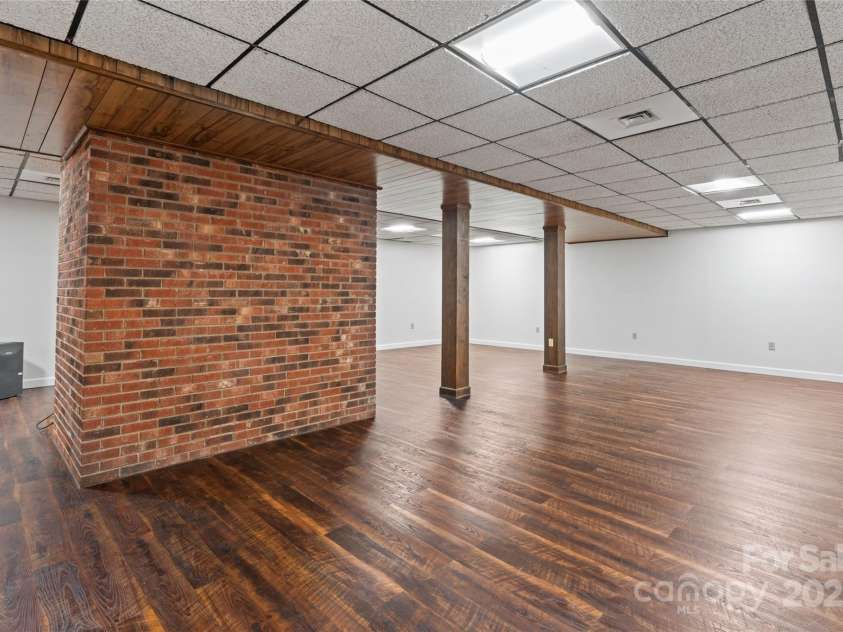 3943 Peggy Lane, Mint Hill, NC 28227.  MLS# CAR4274515, YatesRealty ID 26978. 