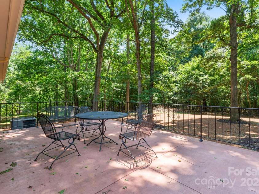 3943 Peggy Lane, Mint Hill, NC 28227.  MLS# CAR4274515, YatesRealty ID 26978. 
