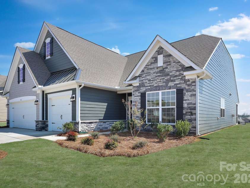 5611 Mid Sky Court, Lancaster, SC 29720.  MLS# CAR4384139, YatesRealty ID 26979. 