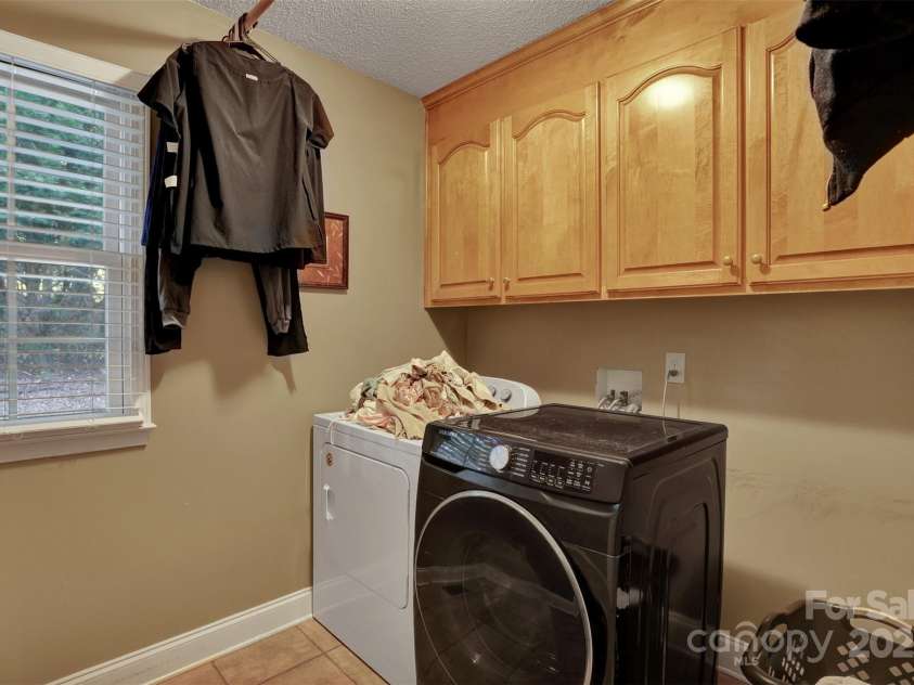 36014 Davis Drive, Albemarle, NC 28001.  MLS# CAR4311105, YatesRealty ID 2698. 