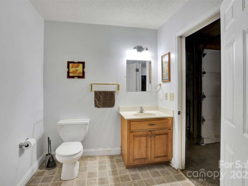 36014 Davis Drive, Albemarle, NC 28001.  MLS# CAR4311105, YatesRealty ID 2698. Bathroom in basement area
