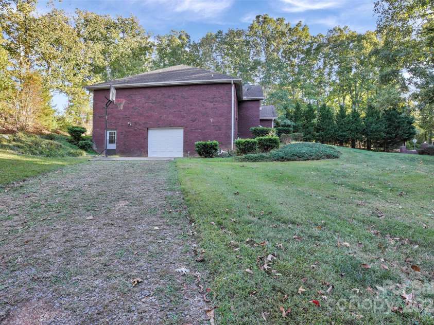 36014 Davis Drive, Albemarle, NC 28001.  MLS# CAR4311105, YatesRealty ID 2698. Garage area in basement