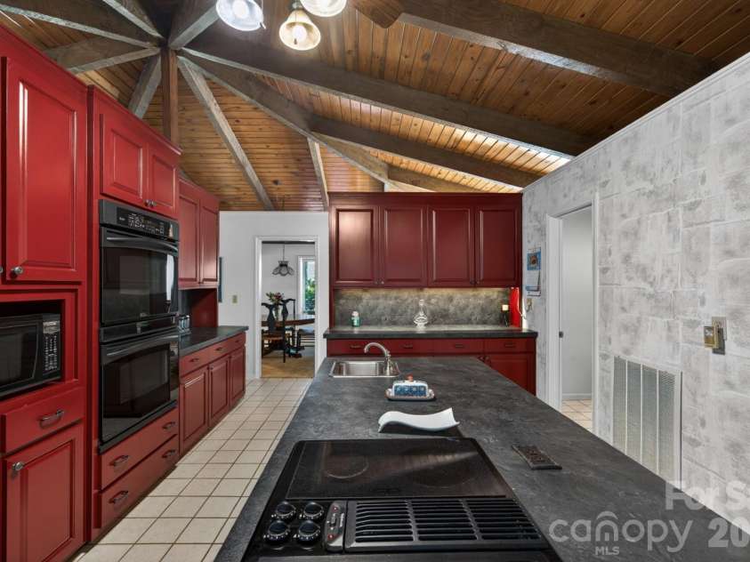 430 School Street, Rockwell, NC 28138.  MLS# CAR4382765, YatesRealty ID 26980. 