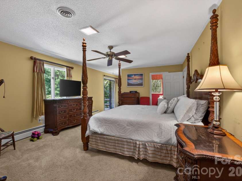 430 School Street, Rockwell, NC 28138.  MLS# CAR4382765, YatesRealty ID 26980. 