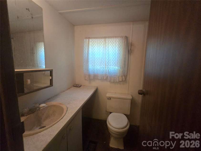 6 Rain Cloud Road, Candler, NC 28715.  MLS# CAR4387440, YatesRealty ID 26982. 