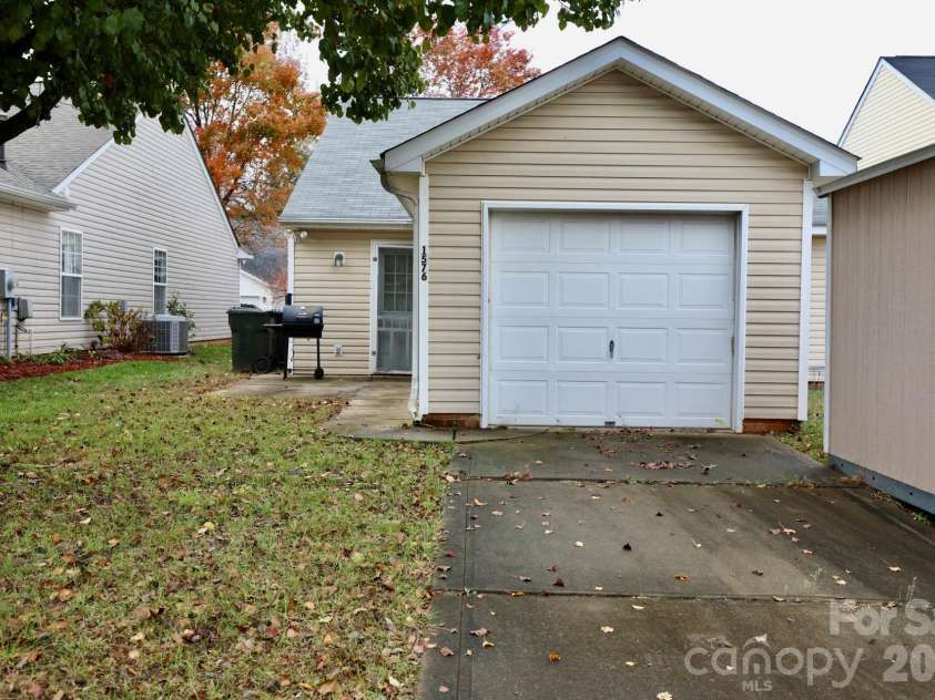 1576 Arborgate Drive, Rock Hill, SC 29732.  MLS# CAR4329347, YatesRealty ID 26983. 1576 Arborgate Rear One Car Garage