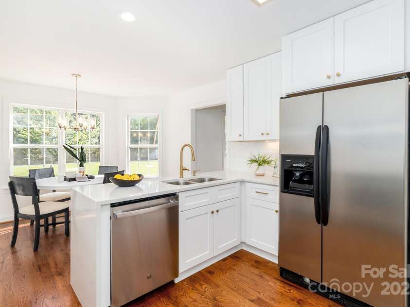 444 Cottonfield Circle, Waxhaw, NC 28173.  MLS# CAR4324330, YatesRealty ID 26983. 