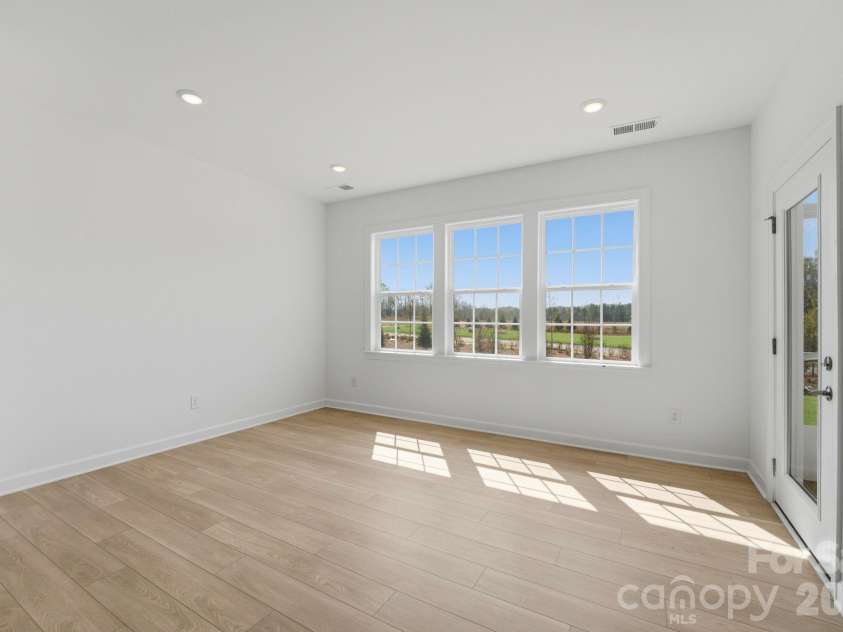 5386 Redbud Road, Lancaster, SC 29720.  MLS# CAR4384146, YatesRealty ID 26985. 