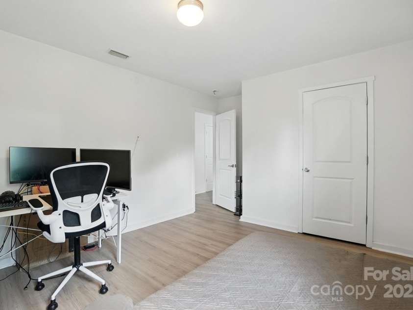 7166 Dove Field Lane, Fort Mill, SC 29707.  MLS# CAR4259041, YatesRealty ID 26985. 