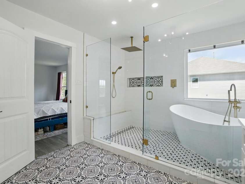 7166 Dove Field Lane, Fort Mill, SC 29707.  MLS# CAR4259041, YatesRealty ID 26985. 