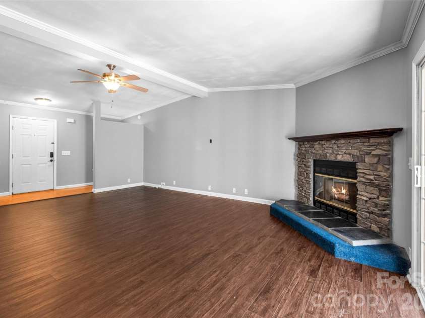 434 Rutledge Drive, Catawba, SC 29704.  MLS# CAR4382046, YatesRealty ID 26987. 