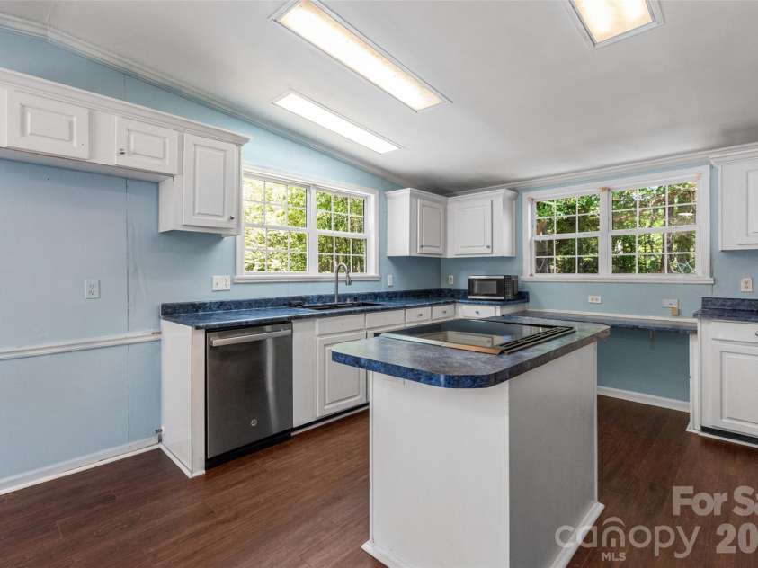434 Rutledge Drive, Catawba, SC 29704.  MLS# CAR4382046, YatesRealty ID 26987. 