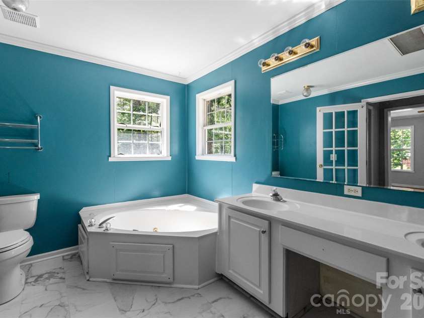 434 Rutledge Drive, Catawba, SC 29704.  MLS# CAR4382046, YatesRealty ID 26987. 