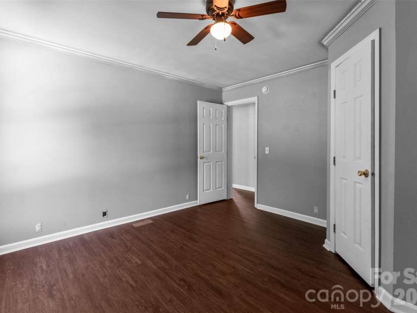 434 Rutledge Drive, Catawba, SC 29704.  MLS# CAR4382046, YatesRealty ID 26987. 