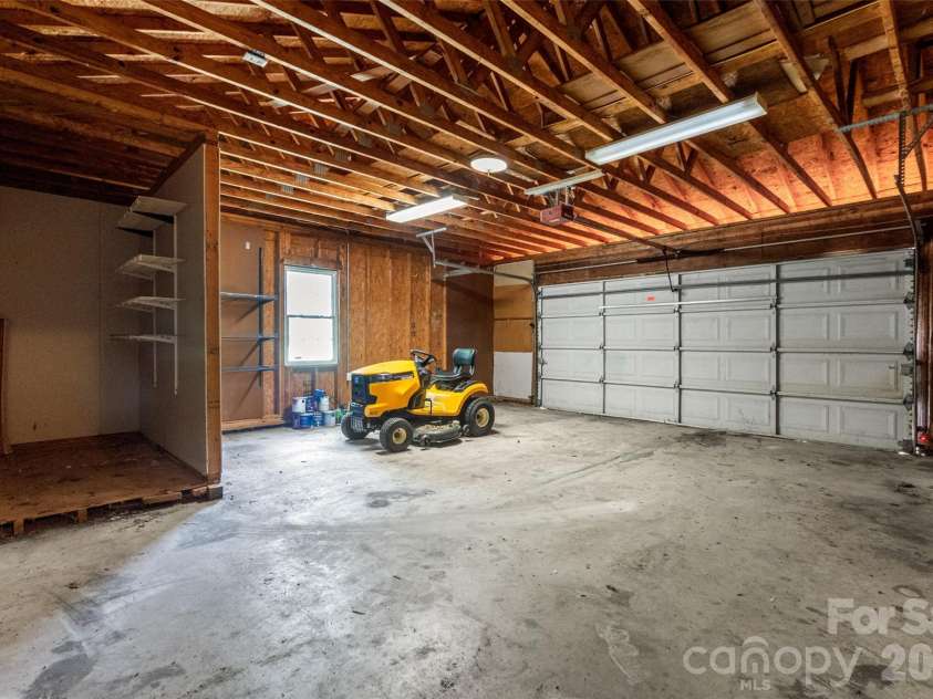 434 Rutledge Drive, Catawba, SC 29704.  MLS# CAR4382046, YatesRealty ID 26987. 