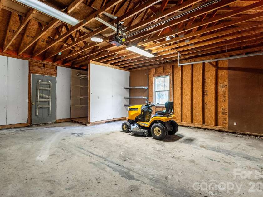 434 Rutledge Drive, Catawba, SC 29704.  MLS# CAR4382046, YatesRealty ID 26987. 