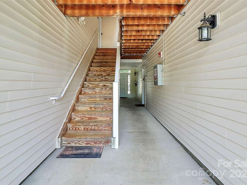 3853 Carl Parmer Drive, Harrisburg, NC 28075.  MLS# CAR4276229, YatesRealty ID 26989. 