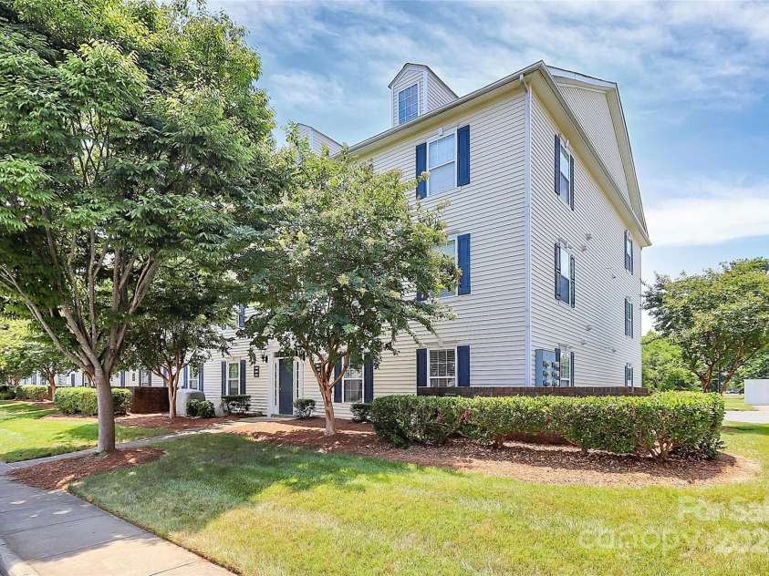 3853 Carl Parmer Drive, Harrisburg, NC 28075.  MLS# CAR4276229, YatesRealty ID 26989. 