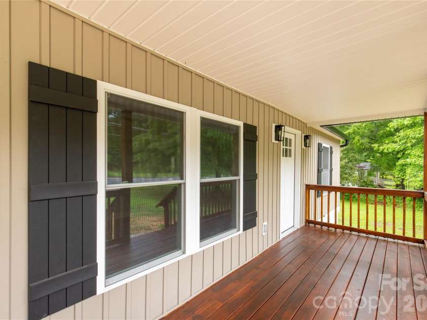 5224 Lancaster Highway, Fort Lawn, SC 29714.  MLS# CAR4383188, YatesRealty ID 26989. 