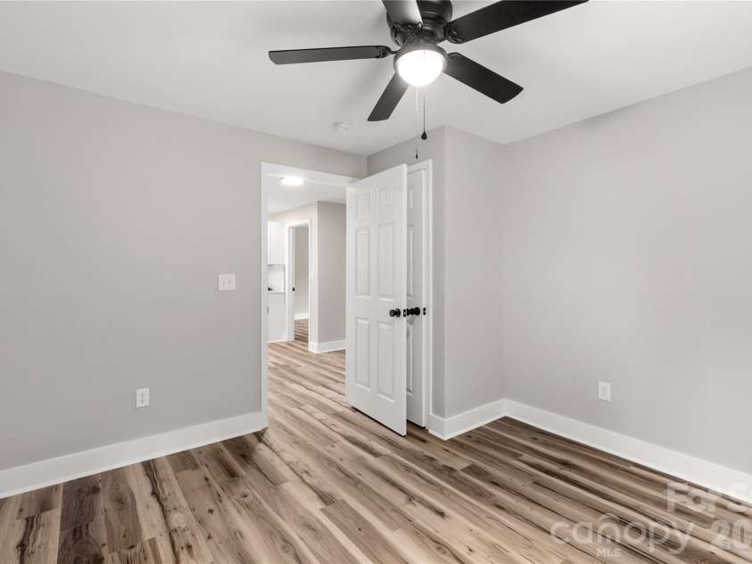 5224 Lancaster Highway, Fort Lawn, SC 29714.  MLS# CAR4383188, YatesRealty ID 26989. 