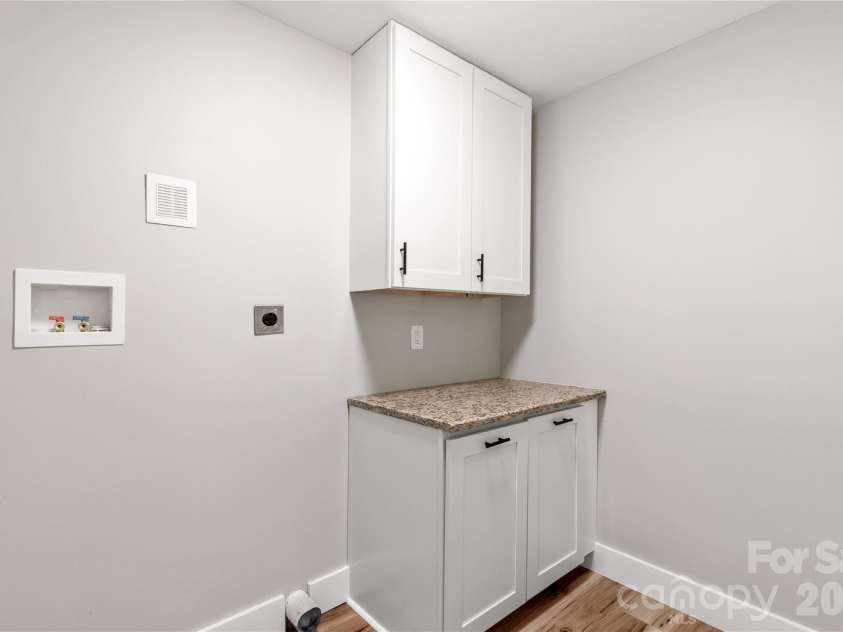 5224 Lancaster Highway, Fort Lawn, SC 29714.  MLS# CAR4383188, YatesRealty ID 26989. 