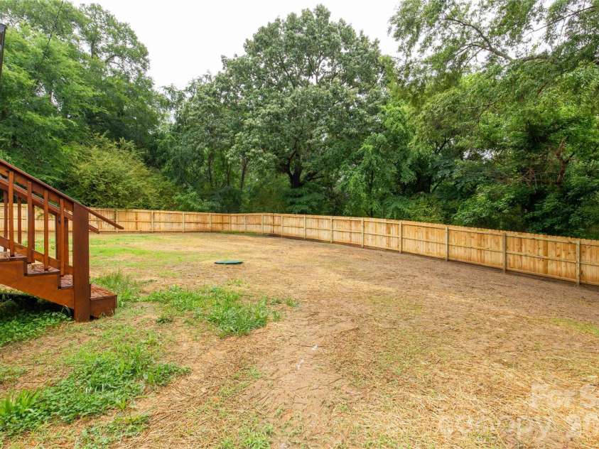5224 Lancaster Highway, Fort Lawn, SC 29714.  MLS# CAR4383188, YatesRealty ID 26989. 