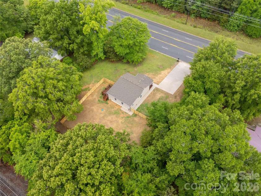 5224 Lancaster Highway, Fort Lawn, SC 29714.  MLS# CAR4383188, YatesRealty ID 26989. 