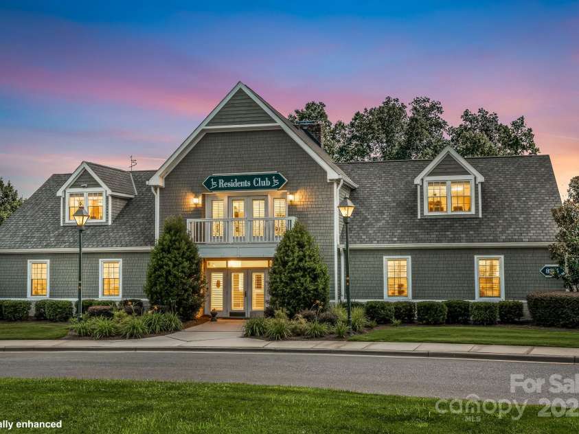 16033 Agincourt Drive, Huntersville, NC 28078.  MLS# CAR4313163, YatesRealty ID 2699. 