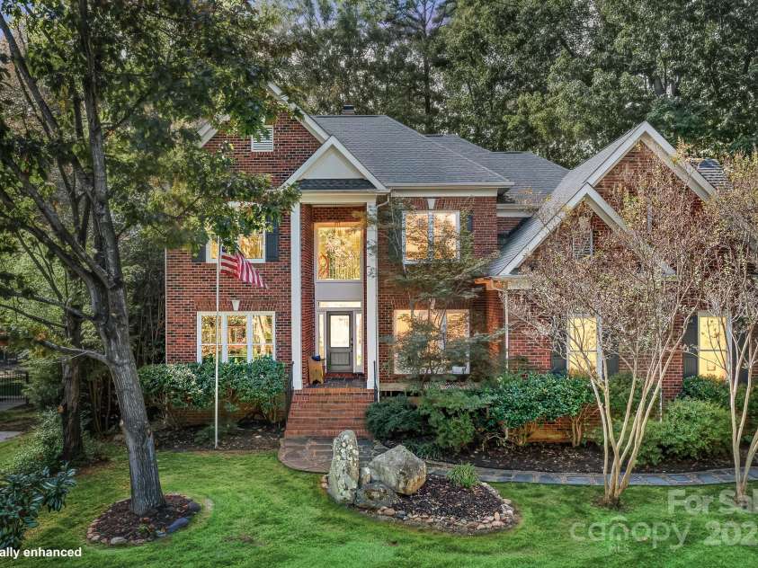 16033 Agincourt Drive, Huntersville, NC 28078.  MLS# CAR4313163, YatesRealty ID 2699. Welcome to 16033 Agincourt Drive 