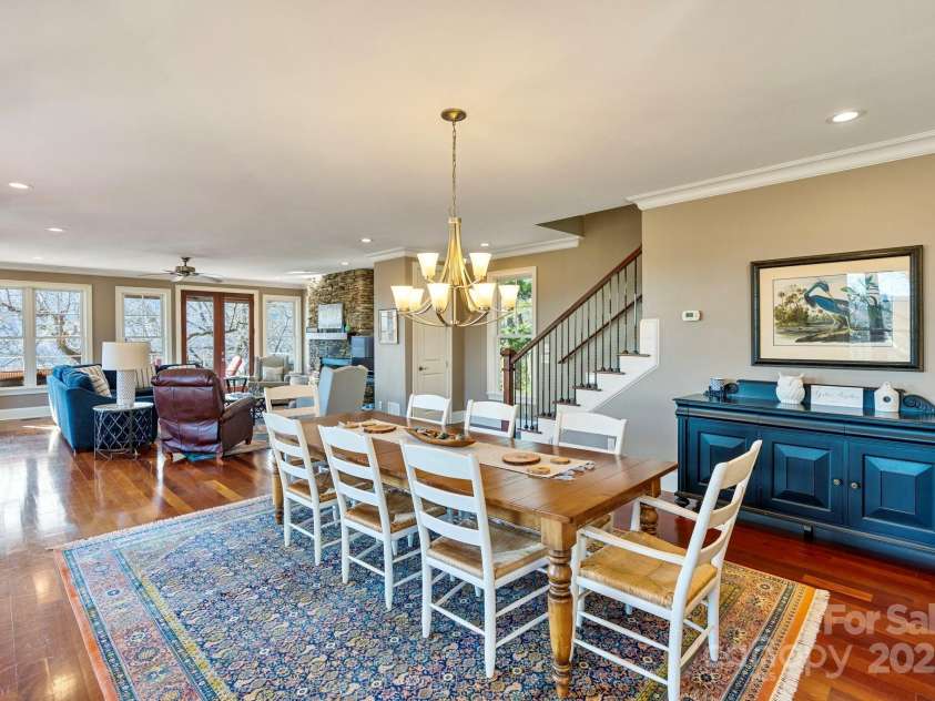 222 David Ridge Road, Black Mountain, NC 28711.  MLS# CAR4234344, YatesRealty ID 2699. 