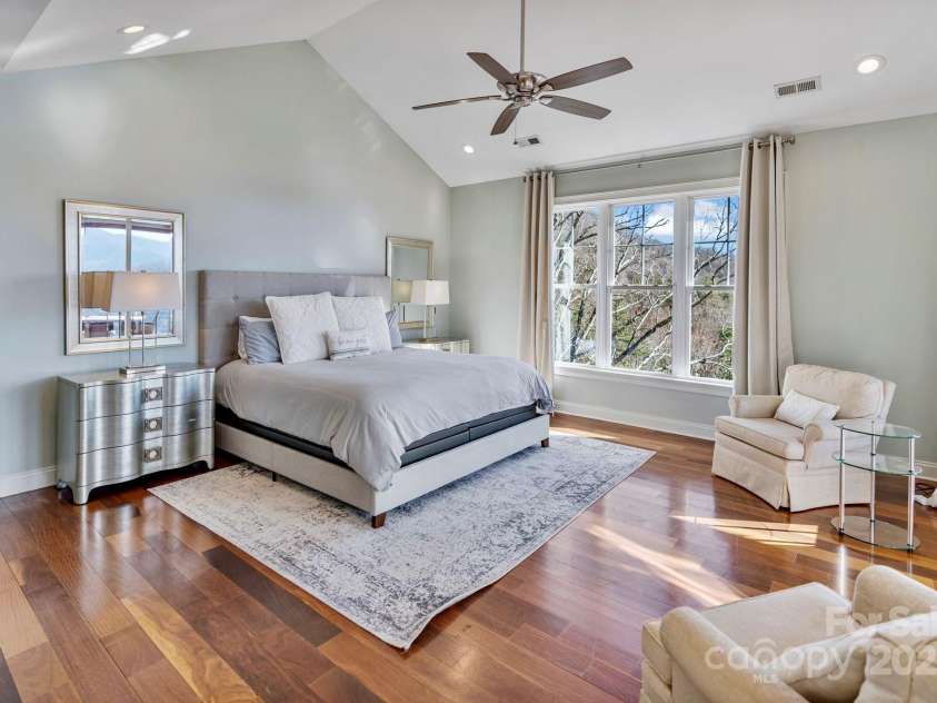 222 David Ridge Road, Black Mountain, NC 28711.  MLS# CAR4234344, YatesRealty ID 2699. 